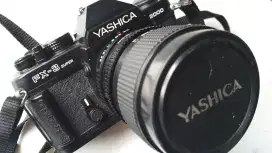 Vintage Yashica FX-3 Super 2000 w/Yashica Automatic Flash CS-240 Auto