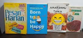 Dijual 4 buah buku