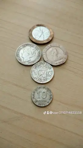Koin 100  rupiah