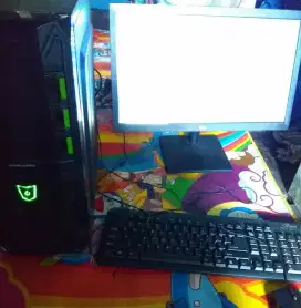 Siap pakai haja lagi jual beli laptop CpU komputer murah meriah ssd hp