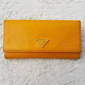 Dompet Guy Laroche Wanita Kulit Asli Kuning