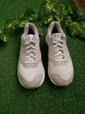 Sepatu Reebok Running