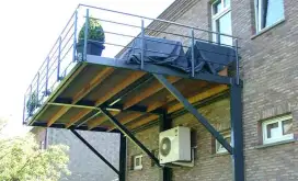 Mezzanine outdoor