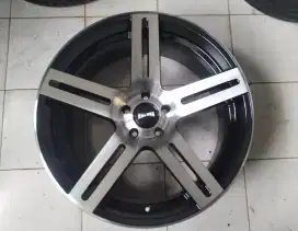 Velg 22 DUB Original For Rubicon