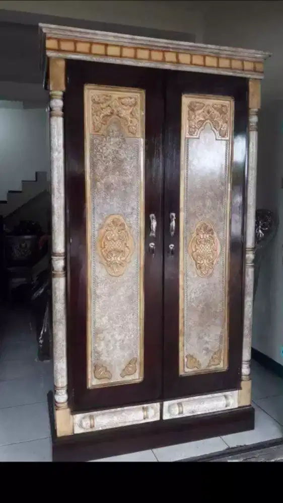 Lemari Jati 2pintu Peluru Motif Marmer (JATI)