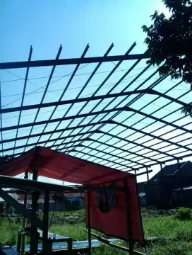 Kontruksi baja berat ruma dan gudang
