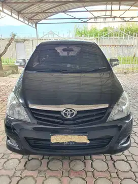 Toyota Kijang Innova 2.5 G AT Diesel (2011)