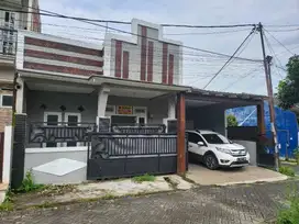 Rumah posisi hook nyaman lingkungan tenang