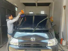 kaca film mobil penolak panas berbagai merk