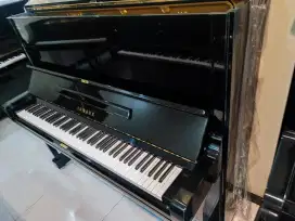 Yamaha U3 Japan