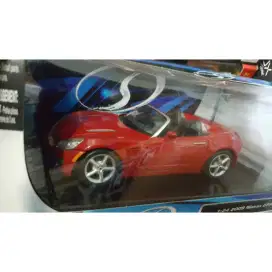 Diecast Maisto Saturn cabriolet 1/24 warna merah