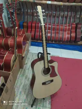 Gitar akustik jumbo cole clack