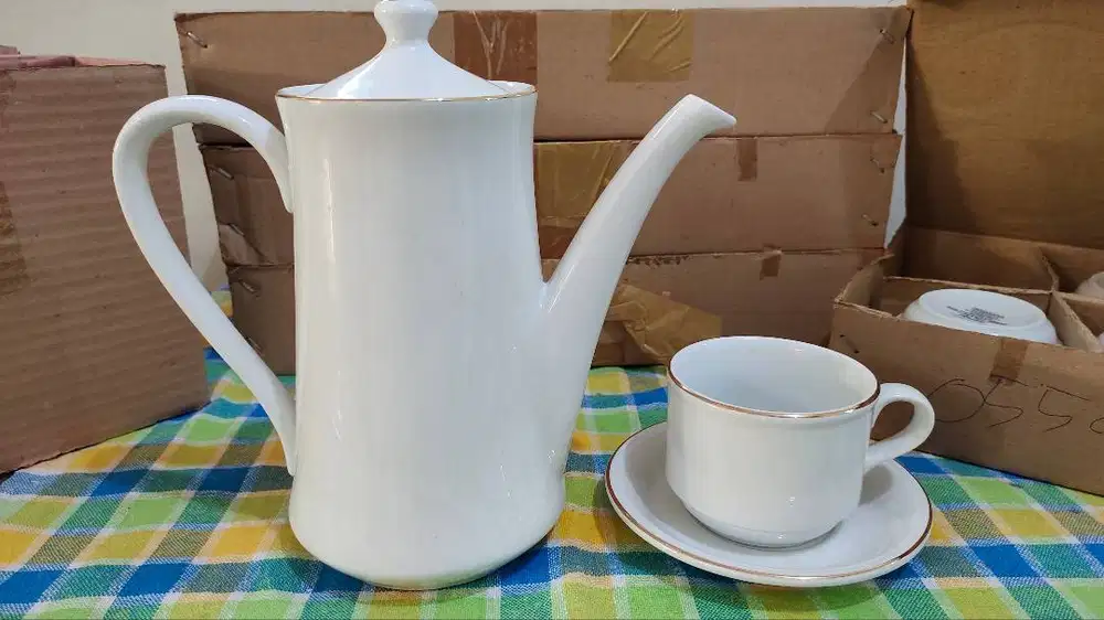 Sango Tea Set Premium (P45) Teapot - 24 Cup&Saucer, Cangkir & Teko Teh