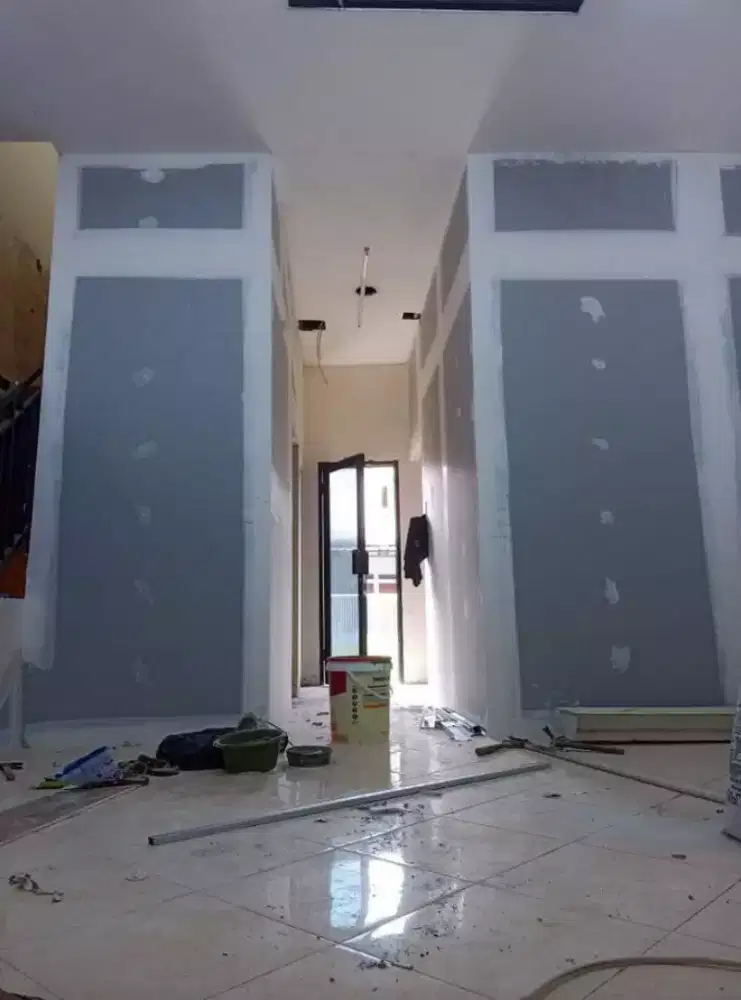 pasang plapon gypsum dan partisi sekat ruangan