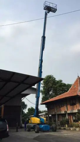 Boom Lift 15meter-40meter Surabaya-Gresik-Pasuruan-Tangerang