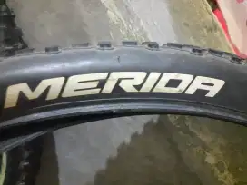 Ban luar bekas merida kevlar