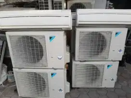 AC DAIKIN 2 PK ORIGINAL PABRIK MULUS SUPER DINGIN
