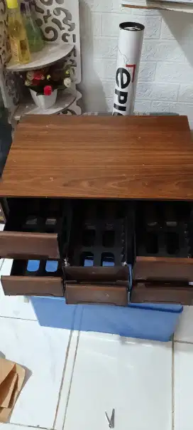 Jual tempat kaset jadul