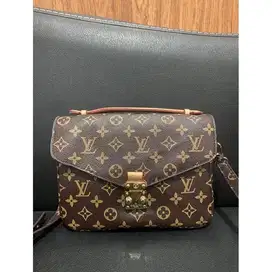 Tas Lv Metis Louis Vuitton Metis