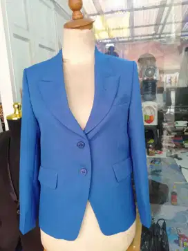 happy tailor menerima pesanan pria wanita