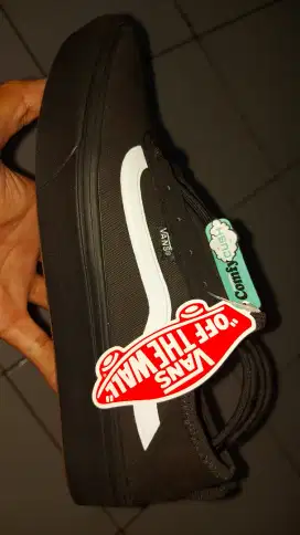 JUAL BARU SEPATU VANS ZUSHI S