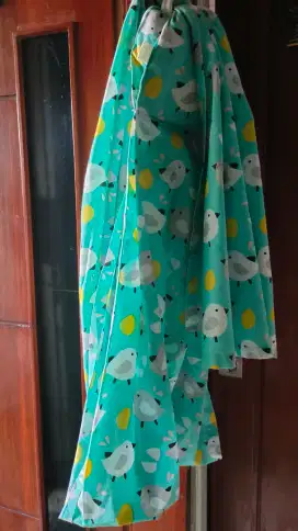 Gendongan Bayi Geos