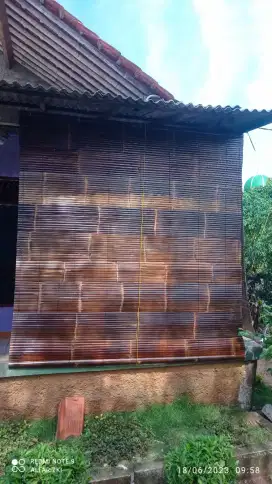 Tirai bambu wulung