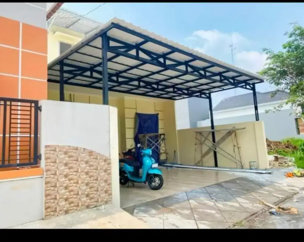 Kanopi baja ringan