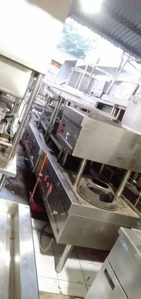 Peralatan kitchen equipment bekas siap pke'