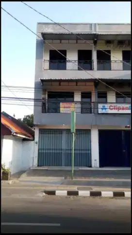 Dijual Ruko 3 Lantai di Pusat Kota Kediri