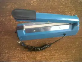 Sealer pres plastik
