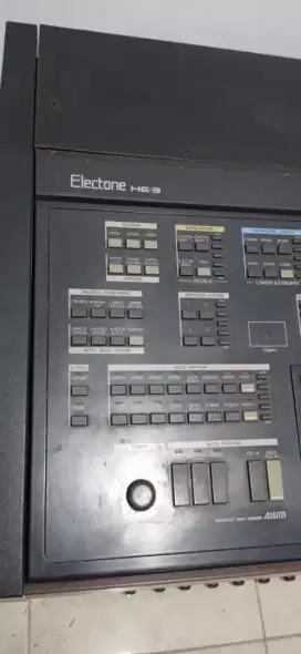 Piano yamaha electone he-3