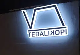 Neon Box Logo dan Custom Huruf Timbul Nyala
