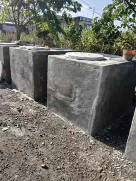 Tandon air beton cor tanam