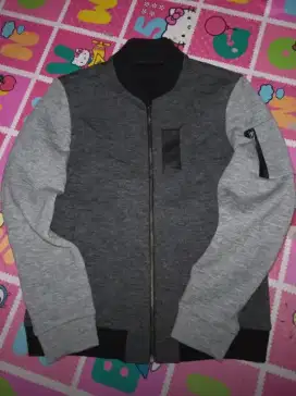 Jaket Bomber Mind Bridge size M nominus harga 300rb