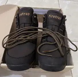 SEPATU BOOT FIRETRAP ORIGINAL