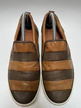 Sepatu Coach slip on