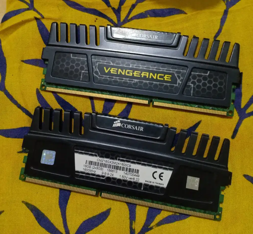 JUAL CEPAT RAM CORSAIR , DDR 3, 16 GB