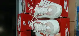 sepatu Reebok DMX second