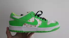 Nike SB Supreme