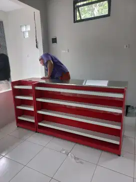 Meja kasir minimarket