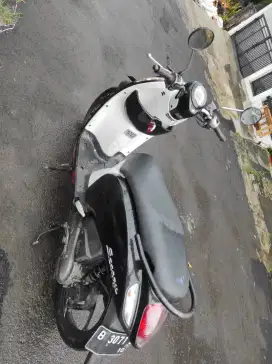 Scoopy 2015 lengkap semua, bisa TT hp andro iiphone