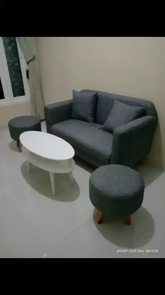 Sofa Retro Stoll + meja oval