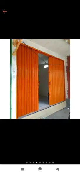 Folding gate roling door