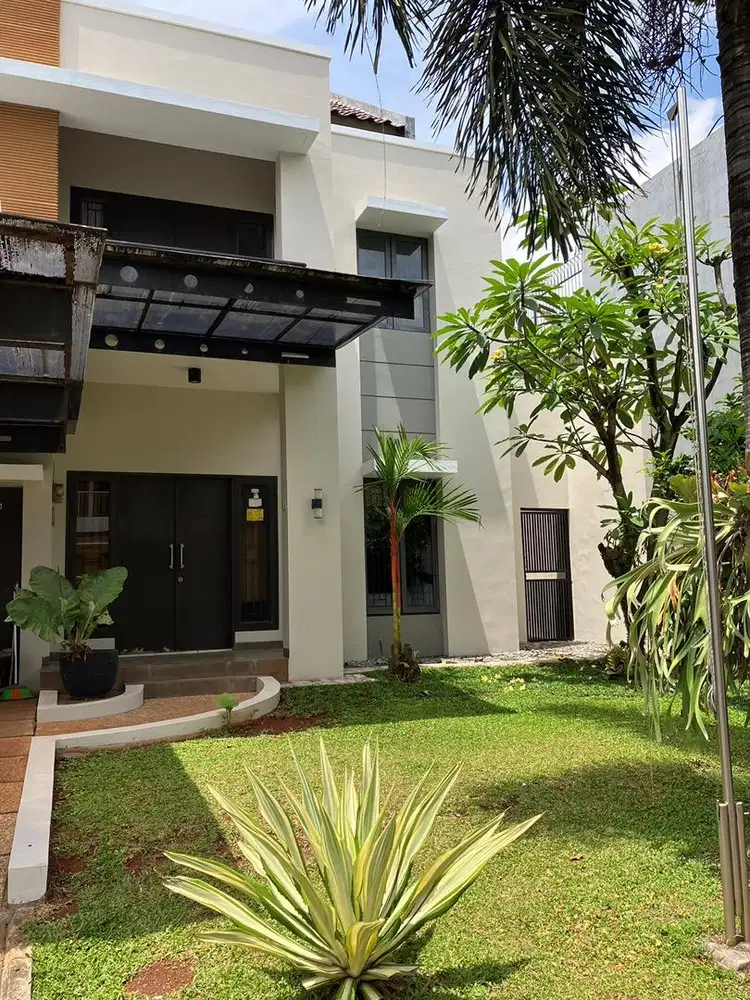 Jual cepat rumah raffles hills cibubur