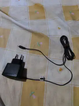 Charger NOKIA Original Jarum kecil dan besar