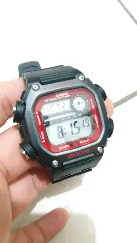 Jam tangan casio original lengkap. Baru