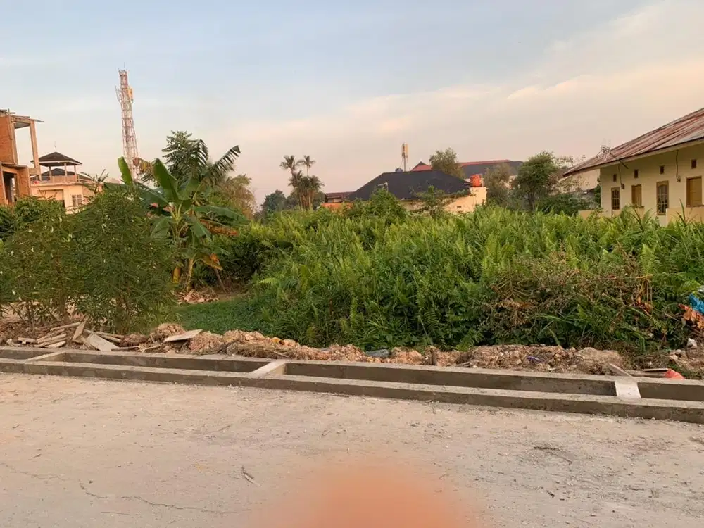 Dijual Tanah kosong pinggir jalan