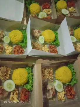 Nasi kotak,steorofom,nasi kuning mulai hrg 15k#Mamita Dapur kuliner