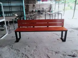 Kursi taman minimalis